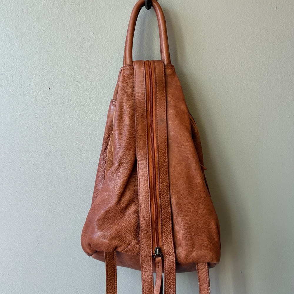 We The Free Tan Leather Soho Sling Bag - Picture 5 of 10